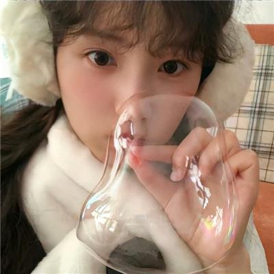 两极对立